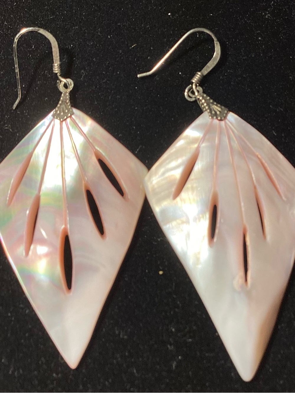 Vintage Earrings Color of a delicate seashell iridescent 2” long - Picture 3 of 9
